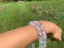 Charger l'image dans la galerie, Perles en cristal de roche très inclus entre 4 et 10mm