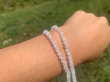 Charger l'image dans la galerie, Perles en labradorite blanche entre 4 et 10mm LBC