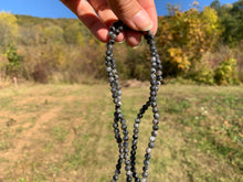 Charger l'image dans la galerie, Perles en larvikite entre 4 et 12mm