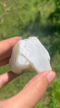 Charger l'image dans la galerie, Pierre de lune blanche brut 3
