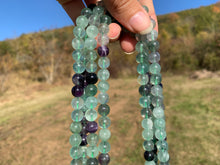 Charger l'image dans la galerie, Perles en fluorite entre 4 et 12mm
