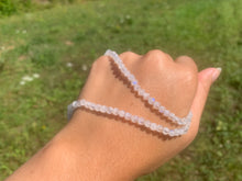 Charger l'image dans la galerie, Perles en labradorite blanche entre 4 et 10mm LBS