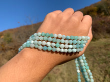 Charger l'image dans la galerie, Perles en amazonite forme diamant entre 6 et 10mm