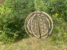 Charger l'image dans la galerie, Fleur de vie tournante