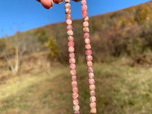 Charger l'image dans la galerie, Perles en rhodochrosite, forme carré