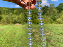 Charger l'image dans la galerie, Perles en cristal de roche quasiment sans inclusions entre 2 et 20mm