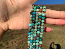 Charger l'image dans la galerie, Perles en chrysocolle entre 6 et 10mm