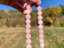 Charger l'image dans la galerie, Perles en quartz rose mate entre 4 et 12mm
