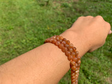 Charger l'image dans la galerie, Perles en pierre de soleil entre 6 et 8mm