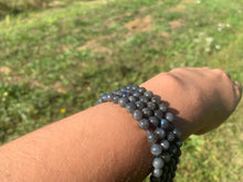 Charger l'image dans la galerie, Perles en labradorite entre 6 et 10mm LQ