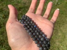 Charger l'image dans la galerie, Perles en labradorite entre 6 et 10mm LQ