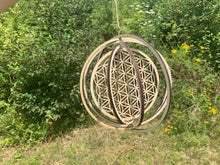 Charger l'image dans la galerie, Fleur de vie tournante