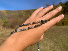 Charger l'image dans la galerie, Perles en agate mousse, forme diamant entre 6 et 8mm