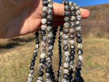 Charger l'image dans la galerie, Perles en jaspe Picasso entre 4 et 12mm