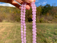 Charger l'image dans la galerie, Améthyste lavande forme diamant entre 6 et 10mm