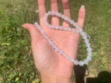 Charger l'image dans la galerie, Perles en labradorite blanche entre 4 et 10mm LBS