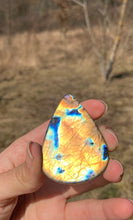 Charger l'image dans la galerie, VENDU Labradorite 24