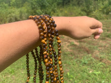 Charger l'image dans la galerie, Perles en oeil de tigre entre 2 et 14mm OTD