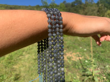 Charger l'image dans la galerie, Perles en labradorite entre 6 et 10mm LQ
