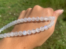 Charger l'image dans la galerie, Perles en labradorite blanche entre 4 et 10mm LBS