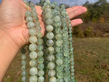 Charger l'image dans la galerie, Perles en prehnite entre 6 et 12mm
