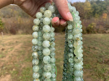 Charger l'image dans la galerie, Perles en prehnite entre 6 et 12mm
