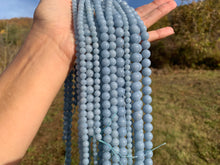 Charger l'image dans la galerie, Perles en angélite entre 4 et 12mm AD