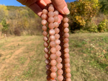 Charger l'image dans la galerie, Perles en pierre de lune pêche entre 4 et 10mm PLPD