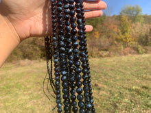 Charger l'image dans la galerie, Perles en oeil de faucon entre 2 et 10mm