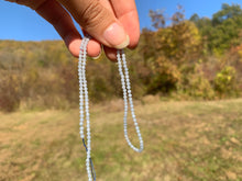 Charger l'image dans la galerie, Perles en angelite facettées entre 2 et 6mm