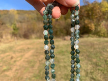 Charger l'image dans la galerie, Perles en agate mousse, forme diamant entre 6 et 8mm