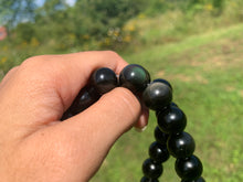 Charger l'image dans la galerie, Perles en obsidienne oeil céleste (arc-en-ciel) entre 6 et 20mm