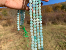 Charger l'image dans la galerie, Perles en amazonite forme diamant entre 6 et 10mm