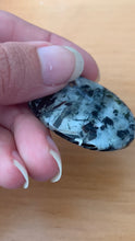 Charger l'image dans la galerie, VENDU Astrophyllite 6