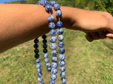 Charger l'image dans la galerie, Perles en roche entre 4 et 12mm