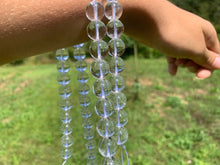 Charger l'image dans la galerie, Perles en cristal de roche moyennement inclus entre 2 et 20mm