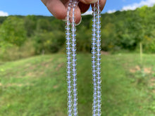 Charger l'image dans la galerie, Perles en cristal de roche quasiment sans inclusions entre 2 et 20mm