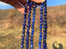 Charger l'image dans la galerie, Perles en lapis-lazuli, forme diamant entre 6 et 10mm