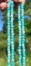 Charger l'image dans la galerie, Perles en amazonite, forme carré facetté