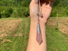 Charger l'image dans la galerie, Pendule en quartz rose