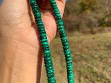 Charger l'image dans la galerie, Perles en malachite