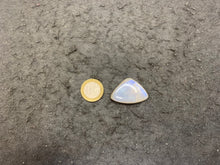 Charger l'image dans la galerie, VENDU Labradorite blanche d'Afrique 30