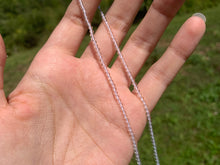 Charger l'image dans la galerie, Perles en cristal de roche moyennement inclus entre 2 et 20mm