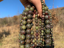 Charger l'image dans la galerie, Perles en jaspe sang de dragon entre 4 et 12mm