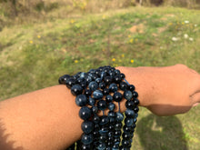 Charger l'image dans la galerie, Perles en oeil de faucon entre 2 et 10mm