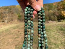Charger l'image dans la galerie, Perles en turquoise africaine entre 4 et 12mm
