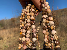 Charger l'image dans la galerie, Perles en jaspe zebré brun entre 4 et 12mm