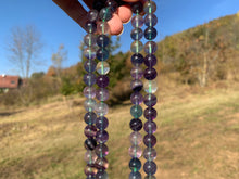 Charger l'image dans la galerie, Perles en fluorite / fluorine entre 8 et 10mm