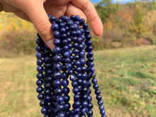Charger l'image dans la galerie, Perles en sodalite entre 6 et 8mm SQ