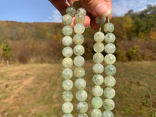 Charger l'image dans la galerie, Perles en prehnite entre 6 et 12mm